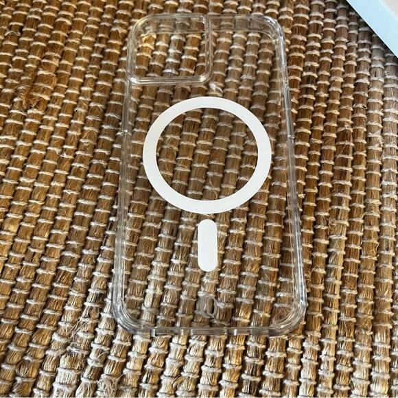 Carson & Quinn Clear Phone Case For‎ IPhone 13/14 - Picture 6 of 7